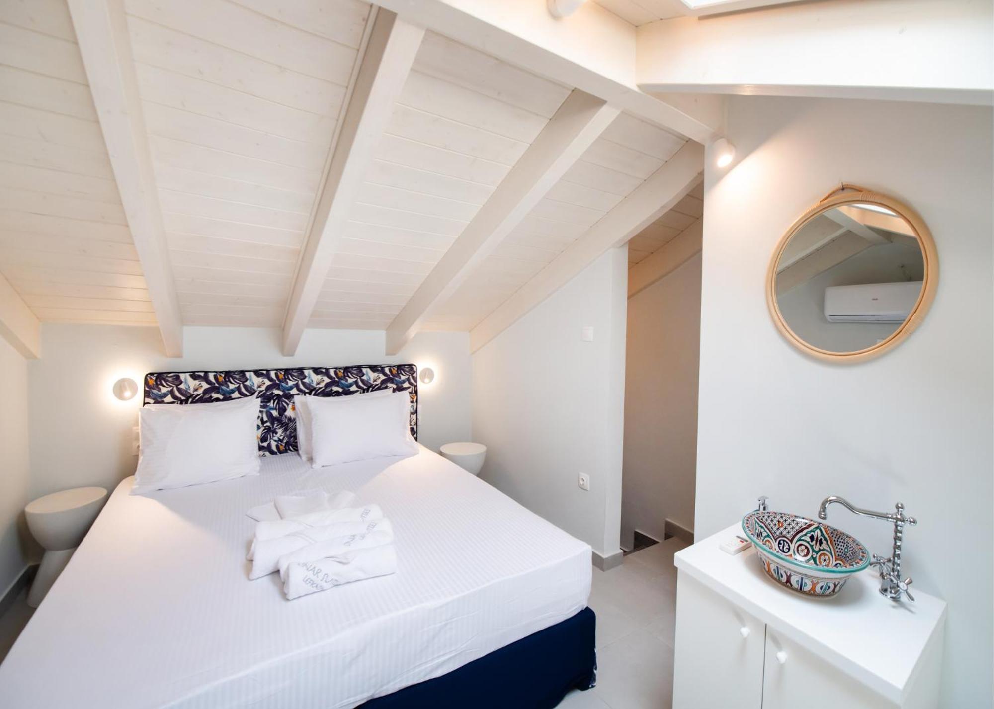 Onar Suites Lefkada ภายนอก รูปภาพ